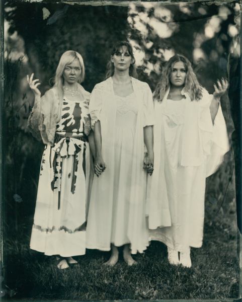 sunandsilver-31-Portraits-29-Sep-2025-018 sunandsilver-31-Portraits-29-Sep-2025-018