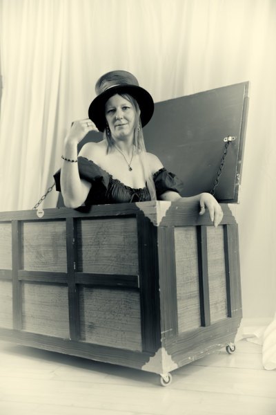 sunandsilver-Vintage_Amber_at_Ember-Feb-2026-104 sunandsilver-Vintage_Amber_at_Ember-Feb-2026-104