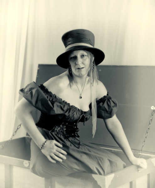 sunandsilver-Vintage_Amber_at_Ember-Feb-2026-121 sunandsilver-Vintage_Amber_at_Ember-Feb-2026-121